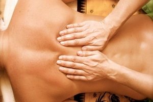 Масаж с остеохондроза на гръдния кош: използвани техники, отзиви и цена
