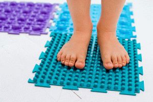 Бебешки постелки за масаж на краката