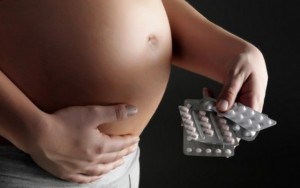 Зачервяване на седалищния нерв по време на бременност: причини, отколкото опасни