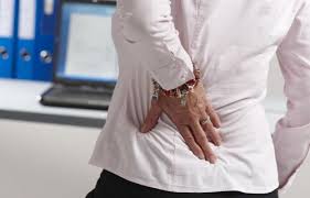 Прилепване на седалищния нерв и болка в гърба: причини и лечение