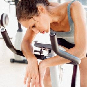 Как да се лекува болка в коляното отстрани отвътре
