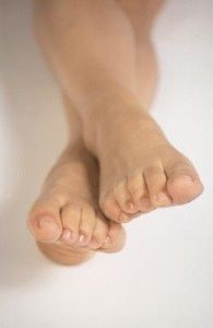 Как да третираме подуване на краката у дома