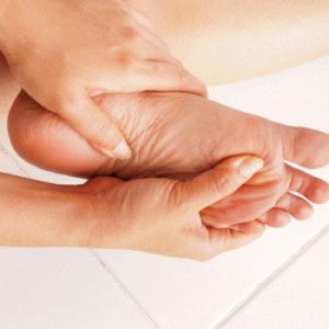 Как да се лекува болка в краката