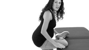 Защо коленете боли по време на бременност