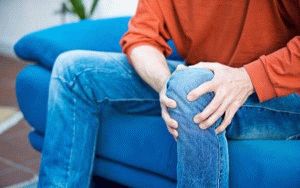 Защо коленете ми болят след раждането?