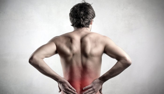 Болка в долната част на гърба, придаване на слабините: причини