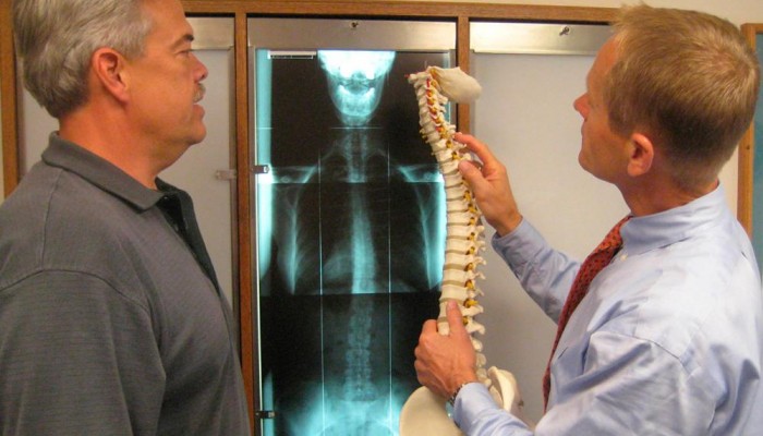 Болка в гръдния кош: причини и лечение