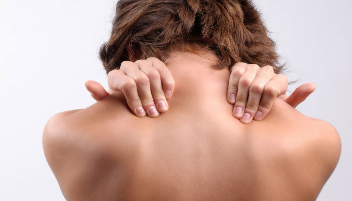 Симптомите и лечението на хроничната цервикална болест на шийката на гръбначния стълб