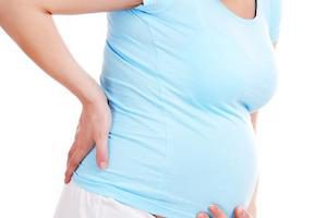 Силно възпалено по време на бременността - причини и какво да правите