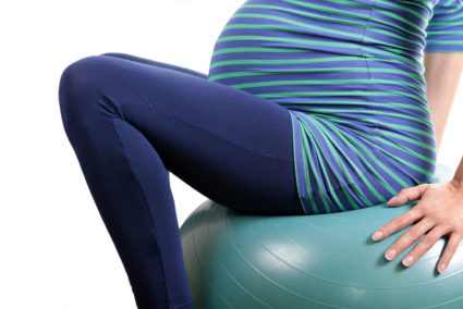 Как да се справите с болката в тазобедрената става по време на бременност