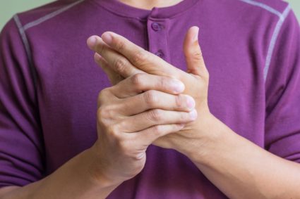 Какво може да причини болка в палеца?