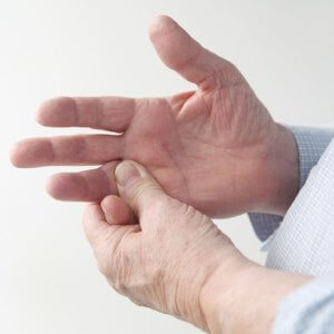 Лекуваме синдрома на счупвания пръст у дома