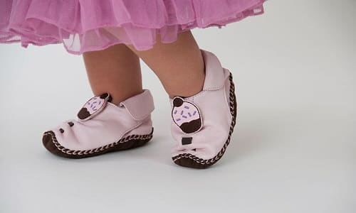 Кога са детски ортопедични стелки и подложки за обувки, необходими в обувките?