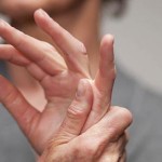 Съединението на палеца боли: причините за болка в дясната и лявата ръка
