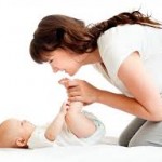 Защо крехки стави в бебето: причините за криза в детето