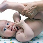 Защо крехки стави в бебето: причините за криза в детето