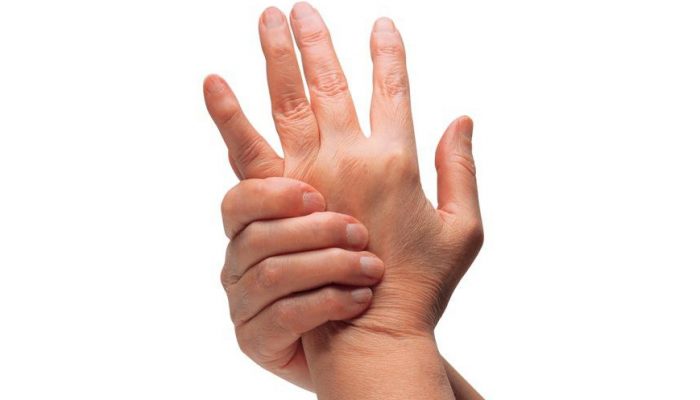Изместване на пръста: първа помощ и лечение вкъщи